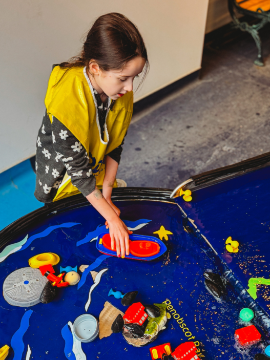 kids playing at the Maine Discovery Museum in Bangor